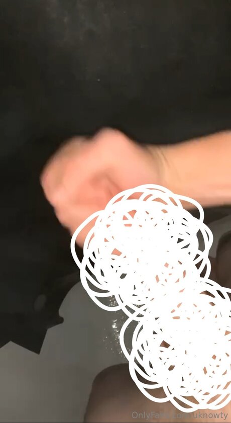 Uknowty modèle meilleur photo