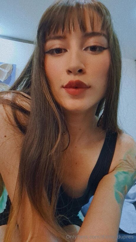 Diana Dupres star du porno chaude galeries