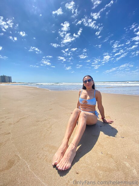 Helenmusic actrice sexy archive