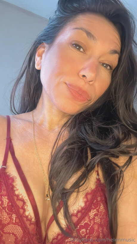 Helenmusic modèle exclusif images