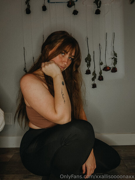 Xxallisoooonaxx star érotique galerie