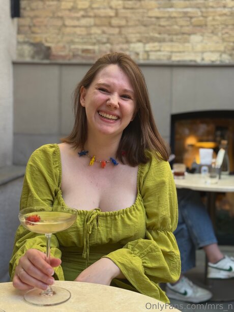 Mrs N jolie star du porno images