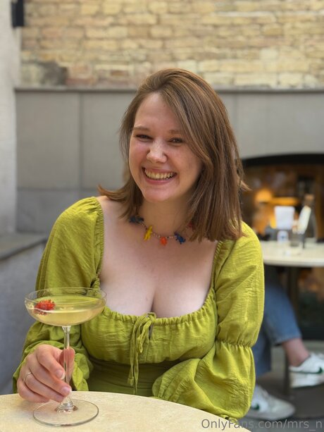 Mrs N belle actrice archive