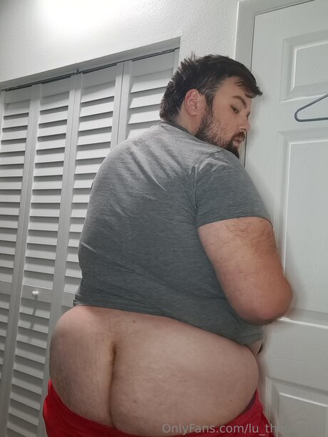 Lu Thebear69 star du porno gratuite archive