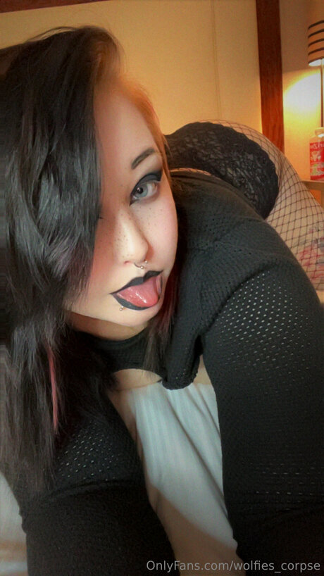 Wolfies Corpse modèle parfait photos