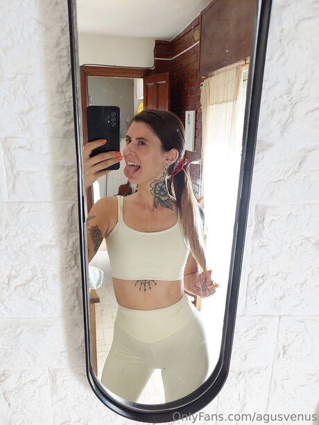 Agusvenus star du porno hd image