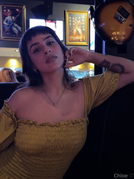 Chloe Magma star du porno sympa des photos