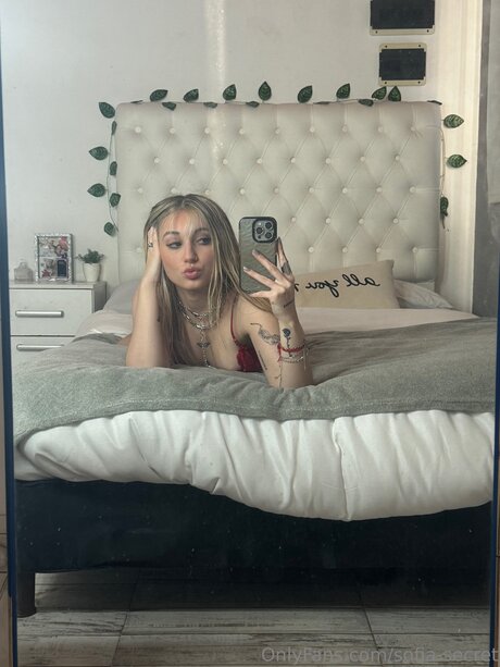 Rubiasophiee star du porno chaude images