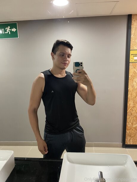 Latinpapifree étoile sexy galerie