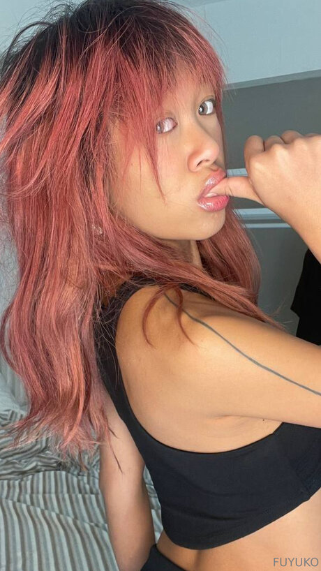 énorme gode onlyfans parfaite haute qualité photo