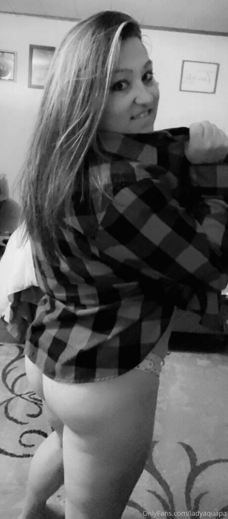 Ladyaquapa actrice sexy archive