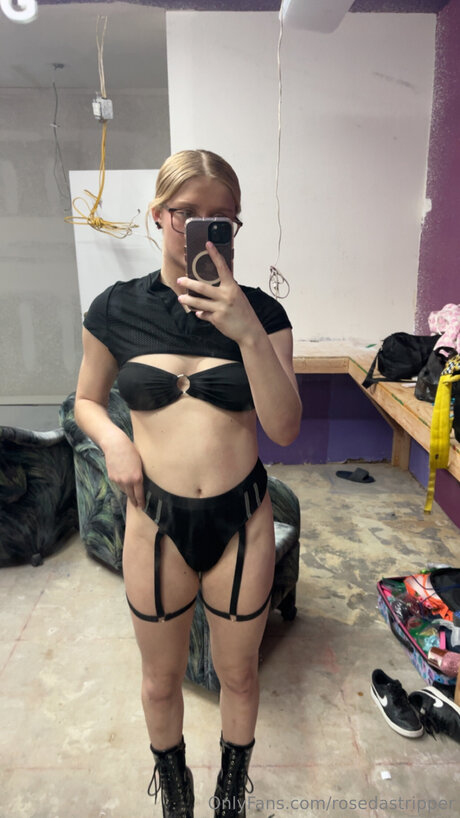 Rosedastripper actrice parfaite archive