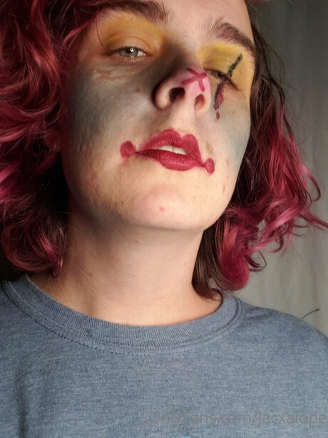 Jacxalope jolie actrice archive