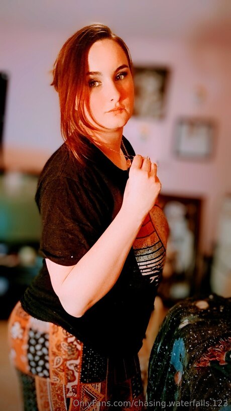 fellation transexuelle onlyfans plutôt sexy images