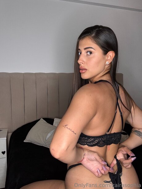 Zairasophia star du porno en haute qualité collection