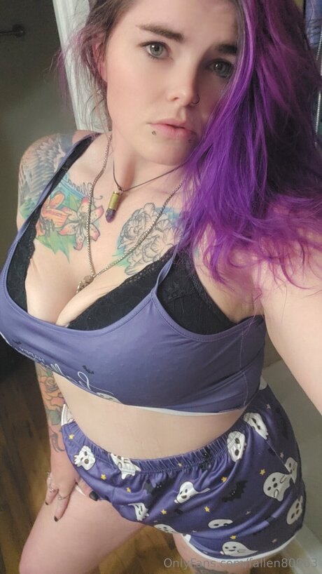 Fallen80963 étoile de haute qualité archive