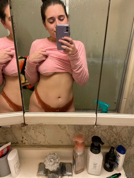 Therealhotdonna modèle chaud img