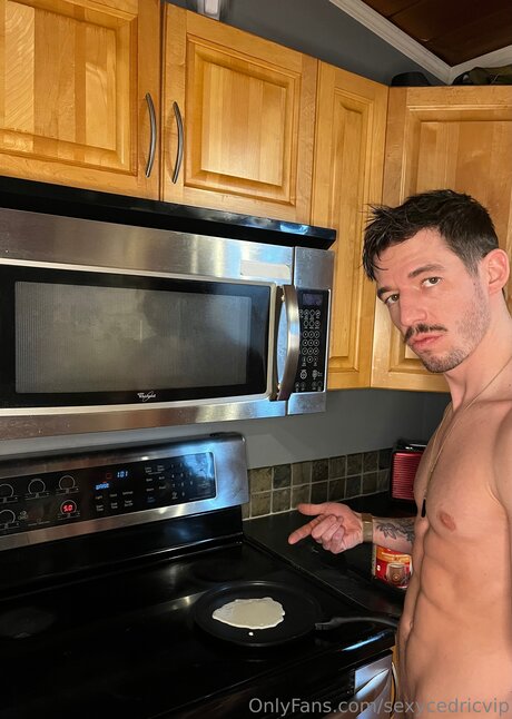 Sexycedricvip star érotique galerie