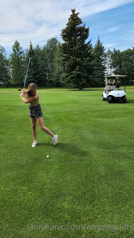 soirée orgie uniquement pour les fans jolie et gratuite galeries