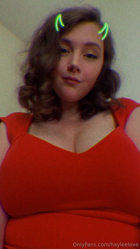 Hayleelove étoile exclusive galeries