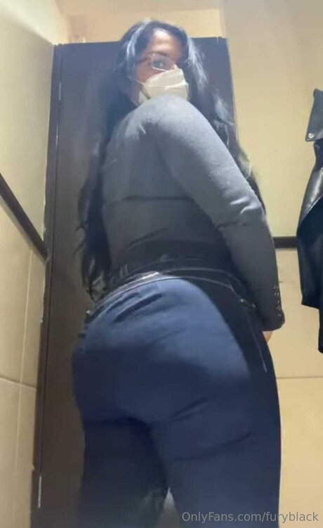 Furyblack modèle joli img