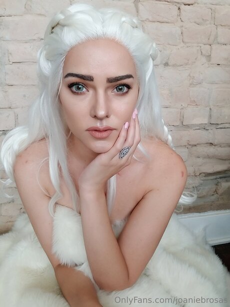 Joaniebrosas modèles nus galerie