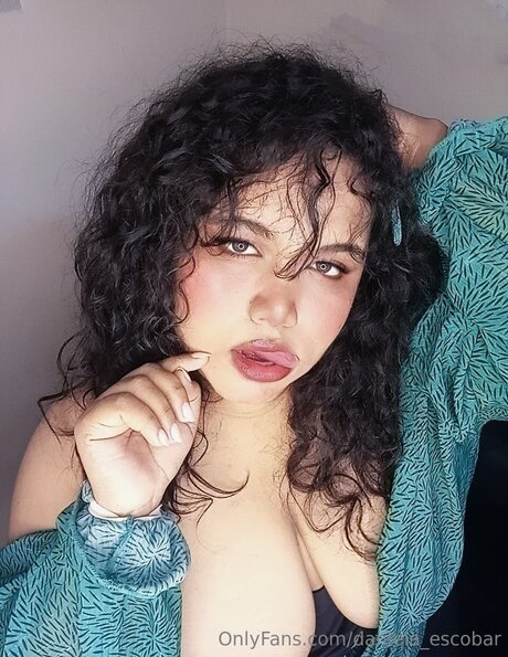 Daniela Escobar modèle artistique image