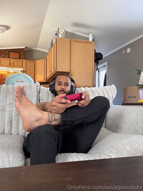 Savagebullxxx modèle gratuit image