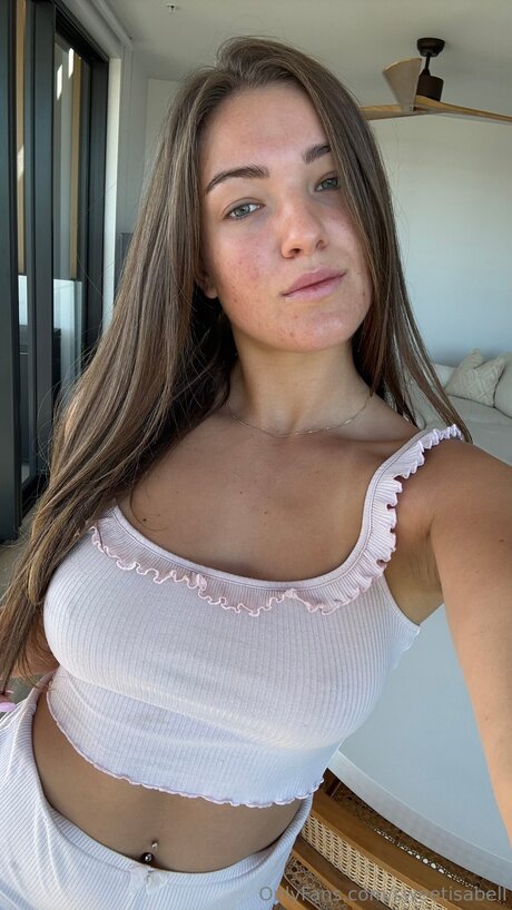 Sweetisabell top star photo