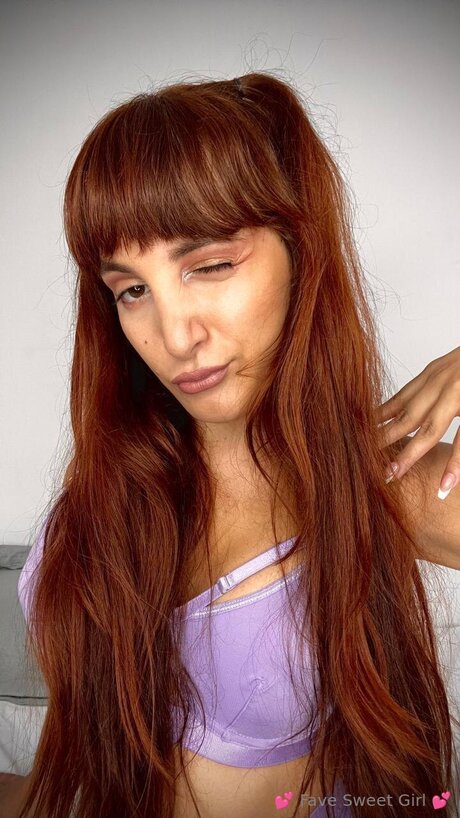 Gingersweetgirl star du porno de haute qualité image