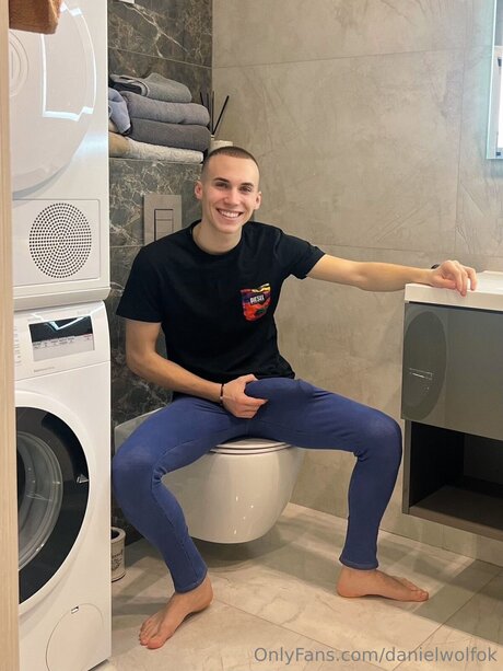 cuisses épaisses onlyfans plutôt parfait collection