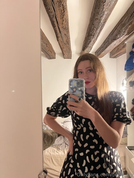 Pixie Joy star du porno érotique images