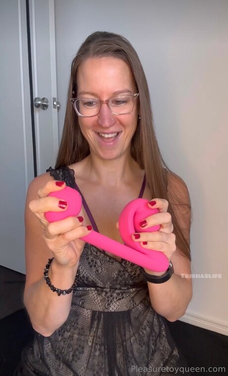 Pleasuretoyqueenstore joli modèle image