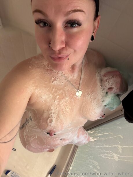 Who What Where star du porno chaud photo