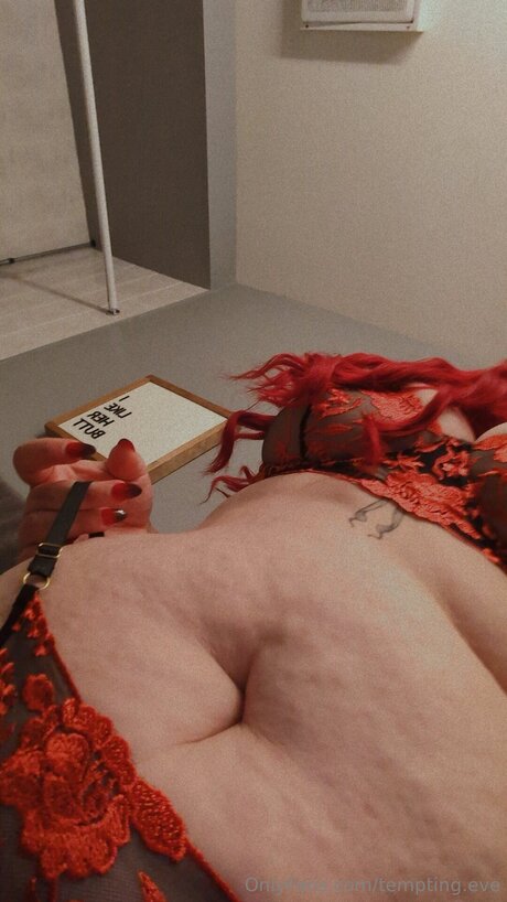 Tempting Eve actrice artistique galeries