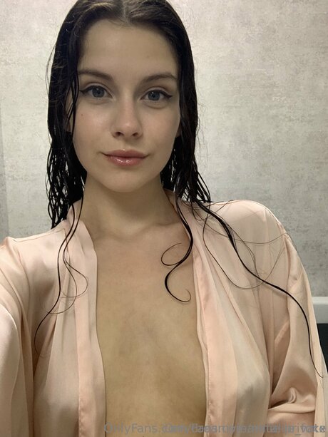 Nataliie Foxx étoile chaude photo