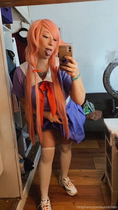 Kumikitten jolie star du porno archive