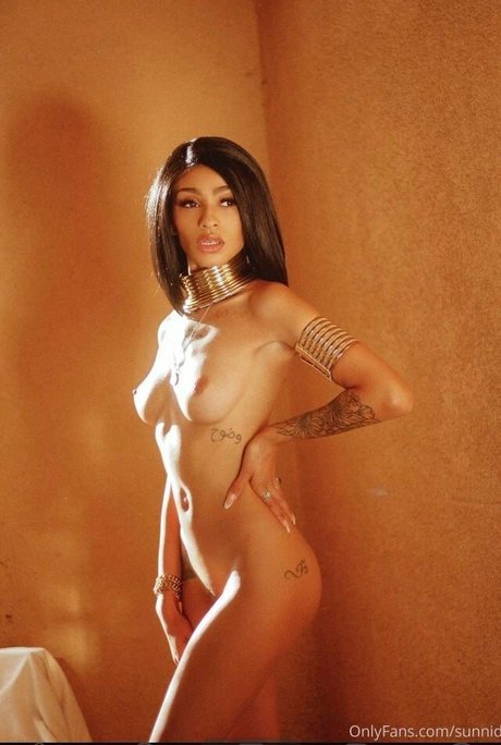 Sunnibytch modèle artistique images