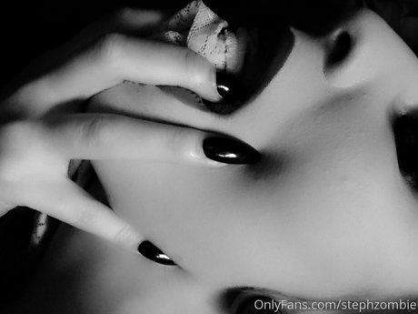 Glam Suicide modèle artistique photos