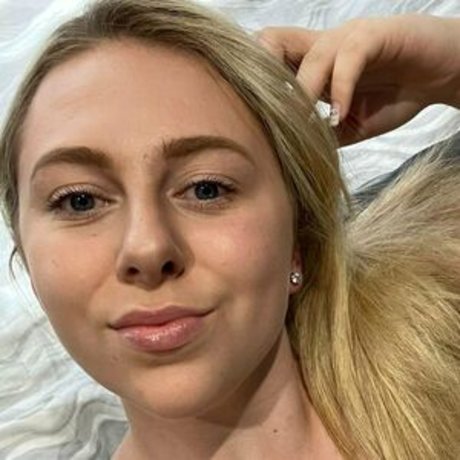 Charlotte morgan étoile xxx photo