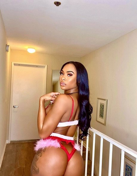 Shay brown actrice exclusive image