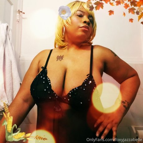 OnlyBreasts by F O X Y étoile de l'art photos