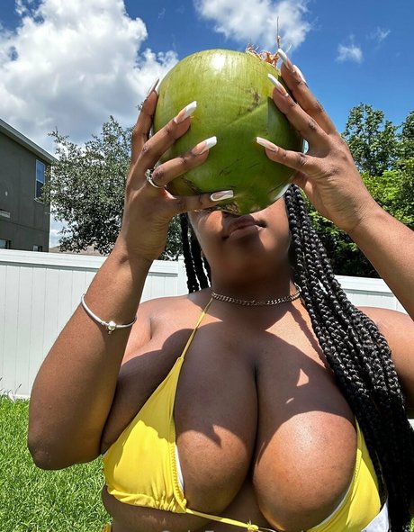 sexe asiatique onlyfans érotique en haute qualité images