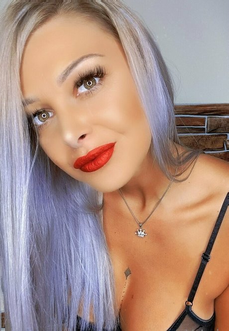 vaya jade modèle sexy images