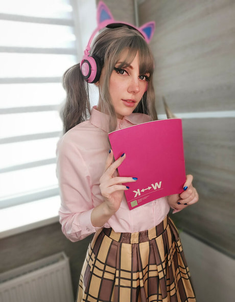 Aoi Hanna star exclusive images