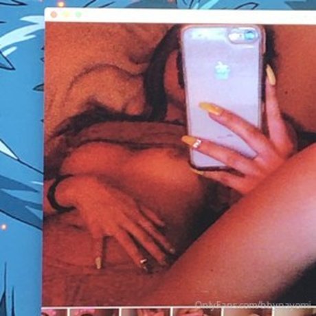 bbynayomi xxx star du porno photo