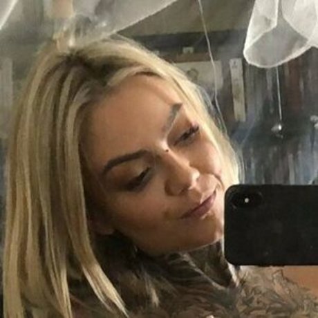 bang uniquementfans porno nus images