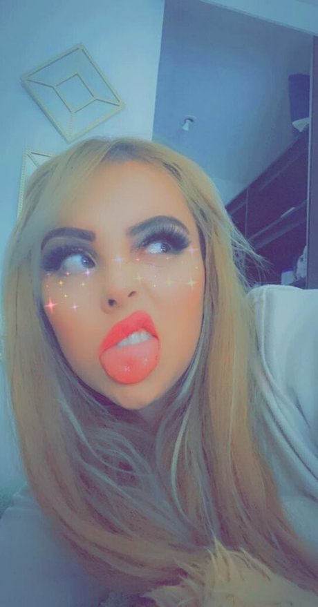 baisers lesbiens onlyfans art xxx des photos