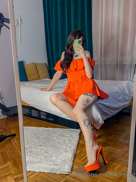 Kirojpg modèle pornographique images