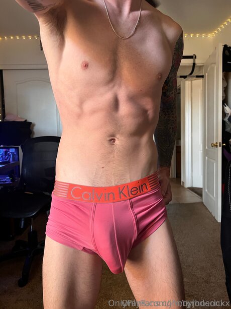 Tyroderickx art de star du porno galeries